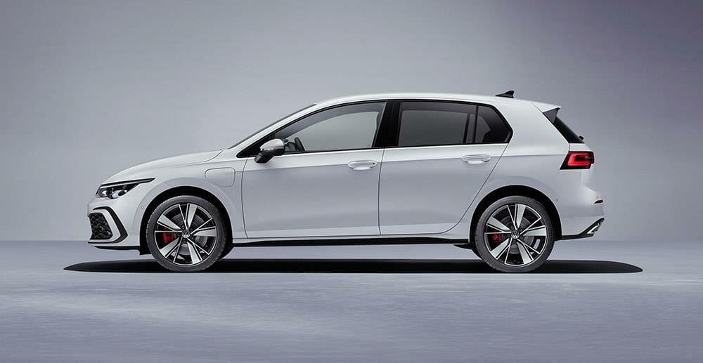 Première of the new Golf GTI, GTE and GTD 5