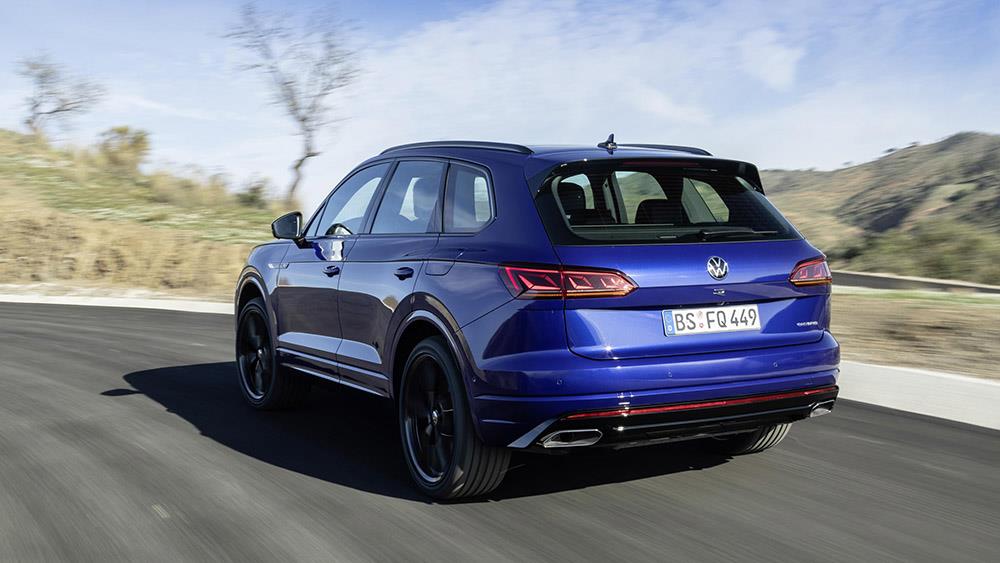 Volkswagen Touareg R breaks cover 2